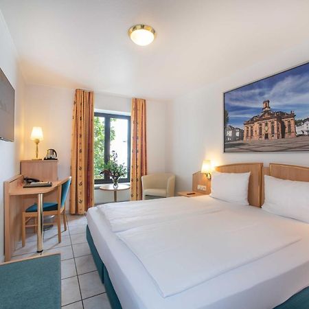 Uno Hotel Posthof Зарлуї Екстер'єр фото