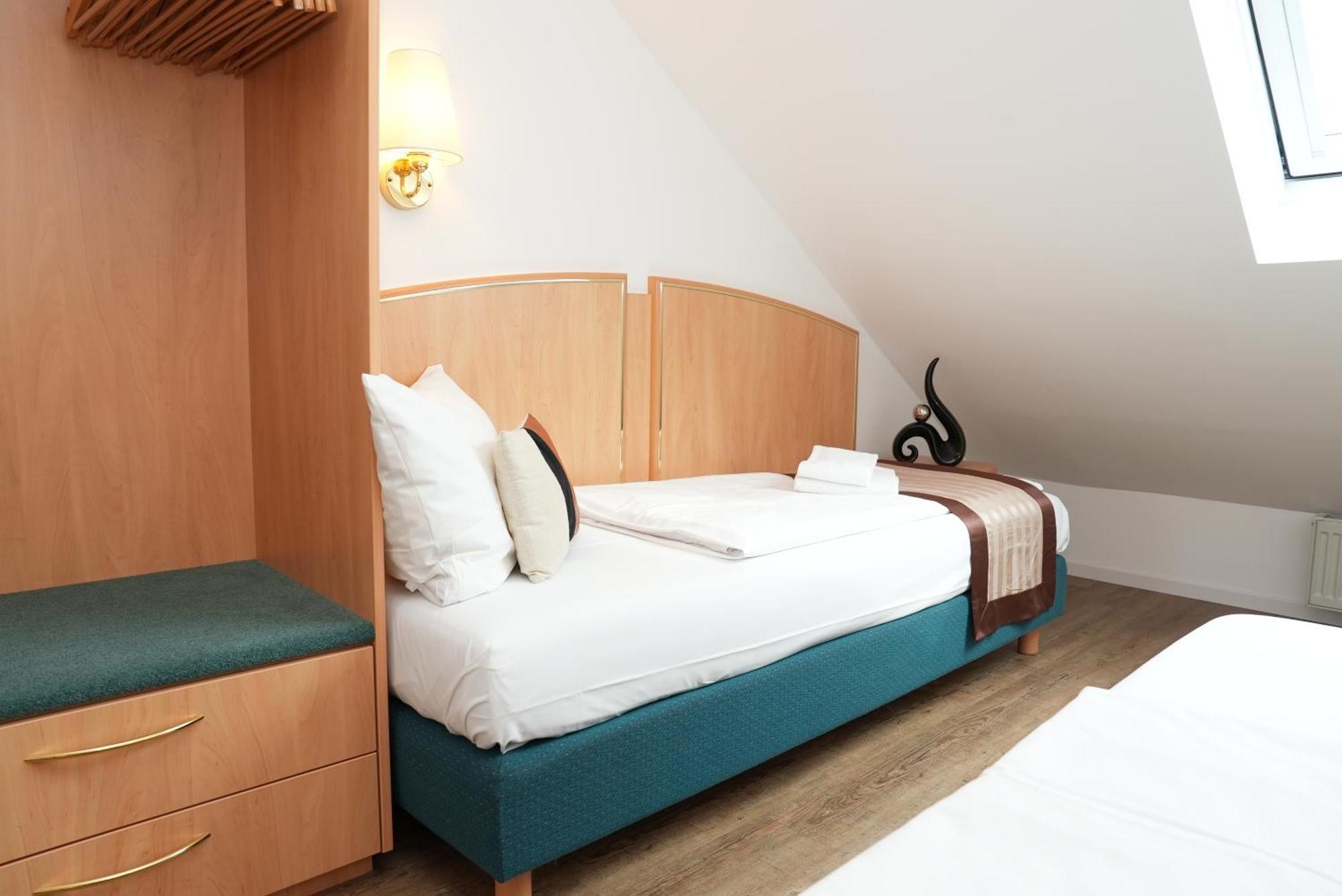 Uno Hotel Posthof Зарлуї Екстер'єр фото