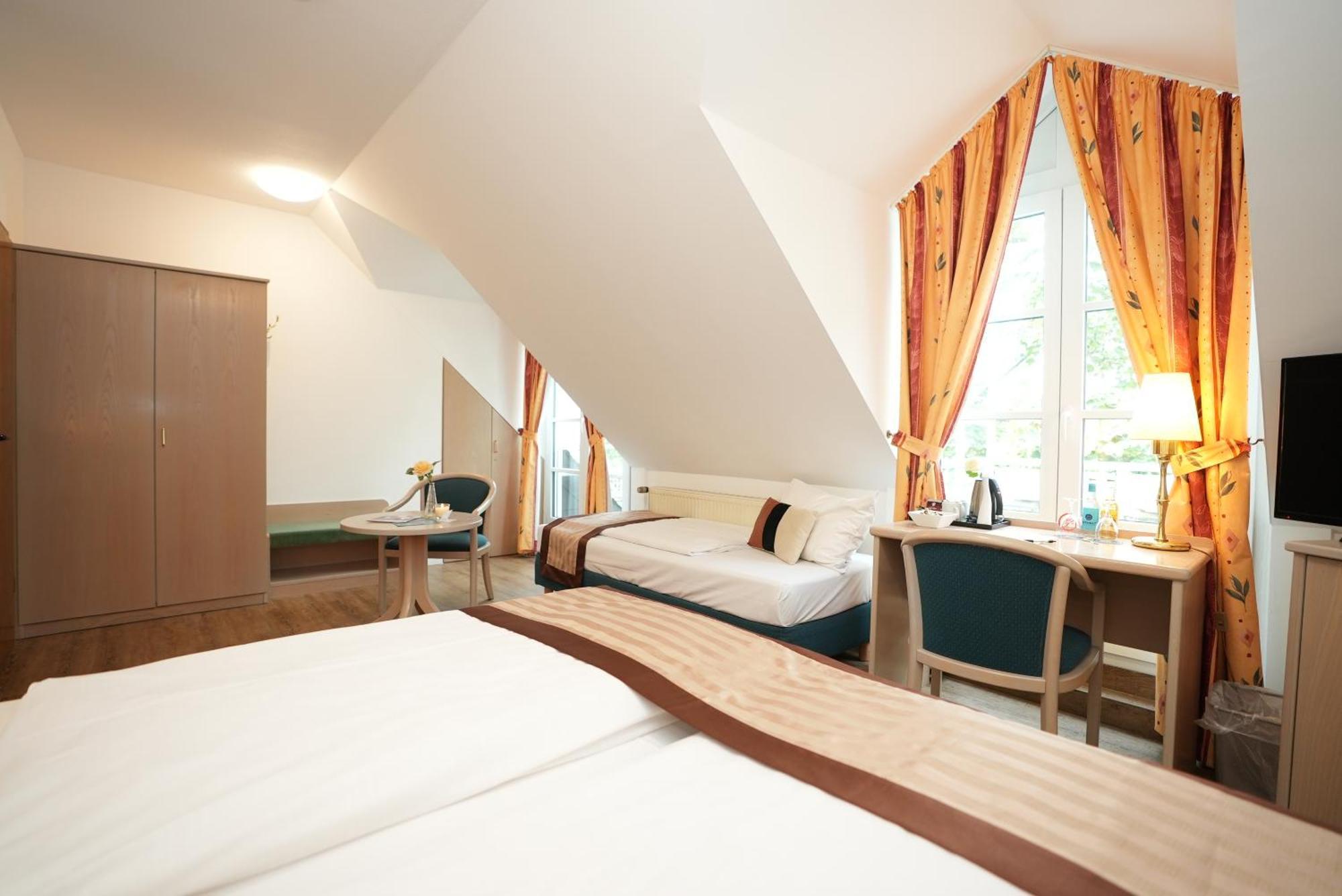 Uno Hotel Posthof Зарлуї Екстер'єр фото