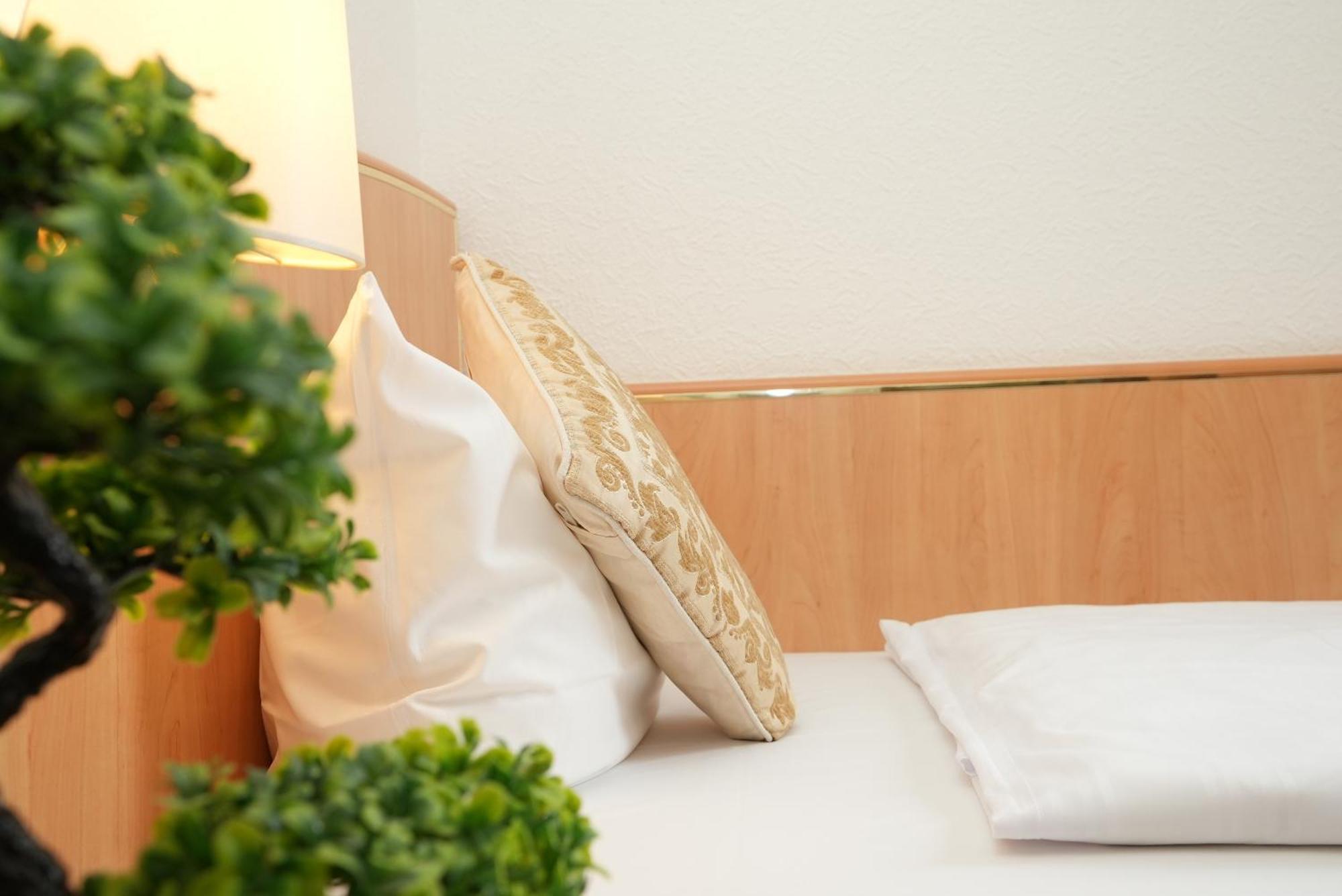 Uno Hotel Posthof Зарлуї Екстер'єр фото